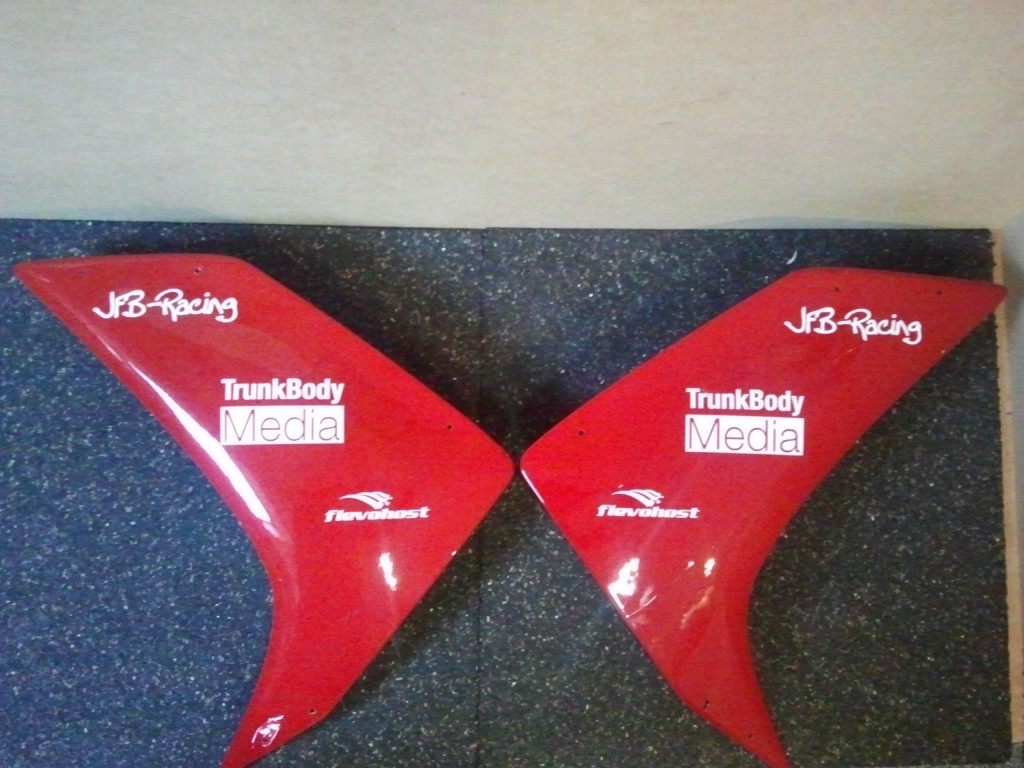 stickers op racekuip